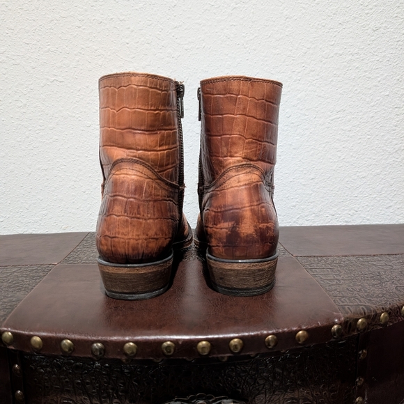 Frye Billy Croc Leather Inside Zip Ankle Booties Size 9 - Picture 4 of 14